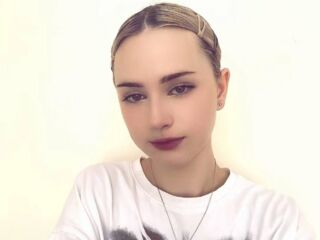 sex cam live JudithHaverstock