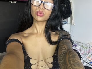 cam girl masturbating KatieReyes