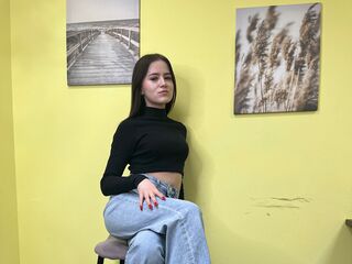 sex cam online KeeleyGambee