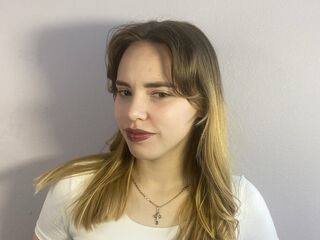 webcam girl chatroom KeiraBau