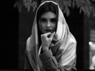 sexy cam girl KylaSieradski