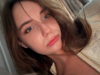 bedroom live webcam KyungInguardsen