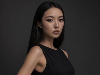 beautiful girl webcam LeeanneBossley