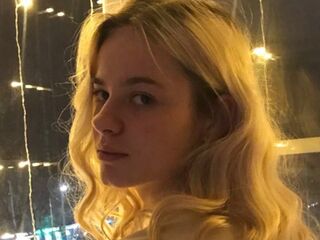 naked girl with webcam fingering LiaSo