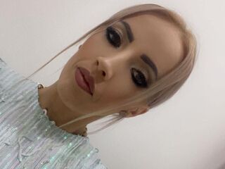 shower web cam LillySun