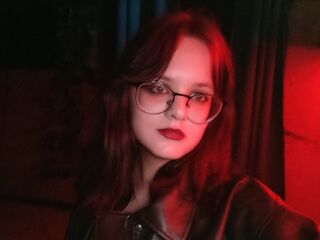topless camgirl LinaSeressa