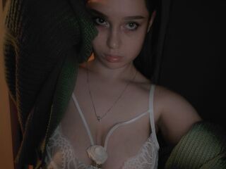 webcamgirl chat LioraMist