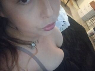 beautiful cam girl LolaLoced