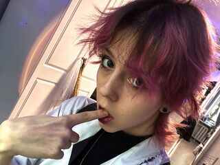 nude camgirl pic LorenzaSample