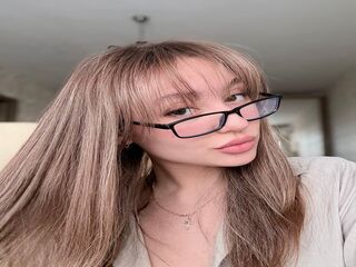 nude camgirl photo LunaTimer