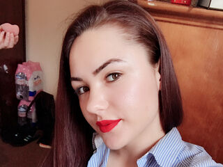 naughty camwhore LunaTokio