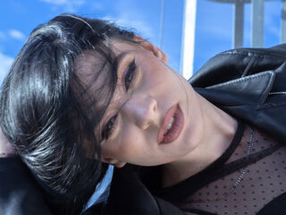 sexvideo MadelynVelure