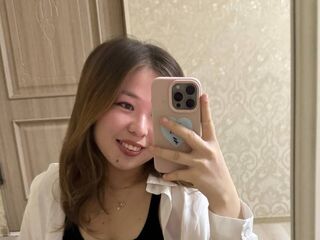 camgirl showing tits ManuelaSturgis