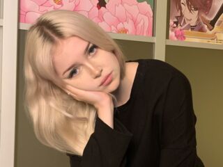 camgirl playing with sex toy MariamBucher