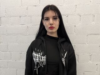 cam girl masturbating with dildo MaryettaBurgees