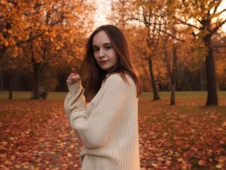 hot girl webcam MillisaTravel