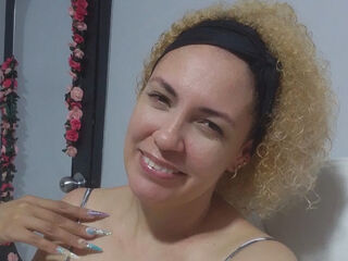 adult cam chat MireyaVidal