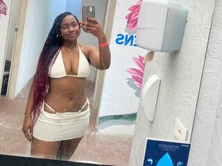 hot cam girl masturbating with sextoy MishelDaza