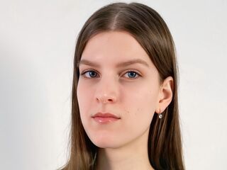 fingering cam whore MyrtieKatula