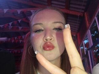 cam girl chat room NelleCauthorne