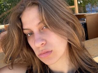 cam girl showing pussy RhiannonLinko