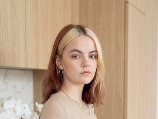 sexchat room RinaWilliams