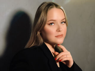 spy webcam SallySavage