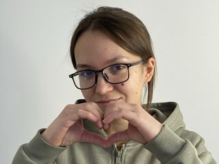 masturbating webcam girl ShanitaMulrain