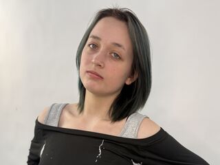 cambitch SoleneWinter