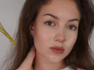 cam girl fingering pussy StarrAgustine