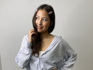 naked webcamgirl SuzannHedtke