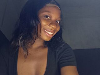 live webcam model TinaReuben