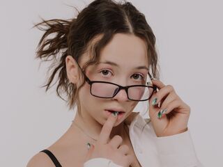 girl chatroom TrixieMorgan