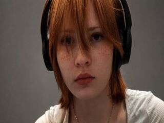 hot cam girl masturbating with vibrator ValeriChagolla