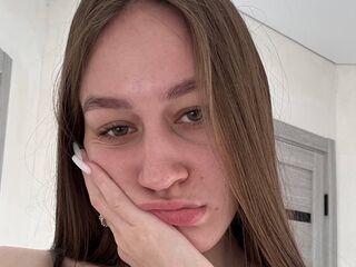 naked cam girl picture VeraScott