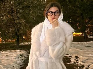 jasmin webcam model YukoHazer