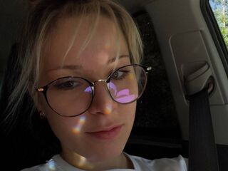 adult webcam chatroom YurikoBereda